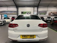 USED 2017 67 VOLKSWAGEN PASSAT 2.0L GT TDI BLUEMOTION TECHNOLOGY 4d 188 BHP 190 BHP+ Pan Roof+Virtual Dash