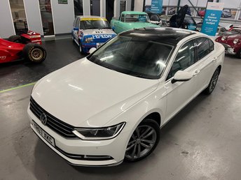 2017 VOLKSWAGEN PASSAT