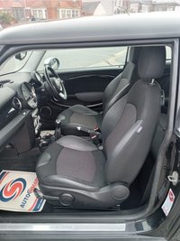 USED 2009 59 MINI HATCH COOPER 1.6 COOPER 3d 118 BHP 