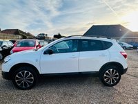 USED 2014 63 NISSAN QASHQAI 1.6 360 5d 117 BHP 1 owner from new in Metallic Pearl Storm White