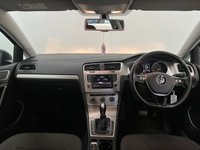 USED 2016 16 VOLKSWAGEN GOLF 1.6 MATCH EDITION TDI BMT DSG 5d 109 BHP PARK ASSIST // CRUISE CONTROL // MULTIFUNCTION STERRING WHEEL / FRONT AND REAR PARKING SENSORS // ACC