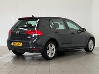 USED 2016 16 VOLKSWAGEN GOLF 1.6 MATCH EDITION TDI BMT DSG 5d 109 BHP PARK ASSIST // CRUISE CONTROL // MULTIFUNCTION STERRING WHEEL / FRONT AND REAR PARKING SENSORS // ACC