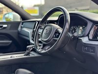 USED 2017 67 VOLVO XC60 2.0 D4 R-DESIGN AWD 5d 188 BHP 