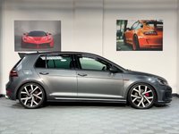 USED 2017 67 VOLKSWAGEN GOLF 2.0 GTI TSI 5d 227 BHP 19" BRESCIA ALLOYS / SCORPION