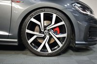 USED 2017 67 VOLKSWAGEN GOLF 2.0 GTI TSI 5d 227 BHP 19" BRESCIA ALLOYS / SCORPION