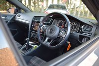 USED 2017 67 VOLKSWAGEN GOLF 2.0 GTI TSI 5d 227 BHP 19" BRESCIA ALLOYS / SCORPION