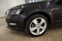USED 2020 20 SKODA OCTAVIA 1.5 SE DRIVE TSI DSG 5d 148 BHP BEING PREPARED