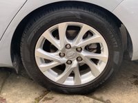 USED 2018 18 TOYOTA AURIS 1.8 VVT-I ICON TECH TOURING SPORTS 5d 135 BHP 2018 TOYOTA AURIS SPORTS TOURER - HYBRID - AUTOMATIC - 1 FORMER KEEPER - SERVICE HISTORY - CO/2 EMISSION ONLY 083 G/KM - AUTOTRADER RETAIL RATING 83/100