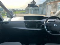 USED 2013 63 CITROEN C4 PICASSO 1.6 E-HDI AIRDREAM VTR PLUS ETG6 5d 91 BHP Low Miles Automatic Navigation