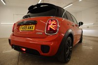 USED 2019 69 MINI HATCH COOPER 1.5 COOPER SPORT 5d 134 BHP FACTORY EXTRAS, ONLY ONE OWNER & ON BOARD MINI SERVICES