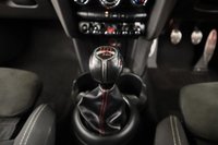 USED 2019 69 MINI HATCH COOPER 1.5 COOPER SPORT 5d 134 BHP FACTORY EXTRAS, ONLY ONE OWNER & ON BOARD MINI SERVICES