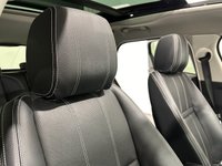 USED 2018 18 LAND ROVER RANGE ROVER VELAR 3.0 S 5d 296 BHP Sliding Panoramic Glass Roof, Heated Steering Wheel, Head Up Display, Front And Rear Parking Aid, Lockable Cooled Glovebox, Electrically Adjustable Steering Column,