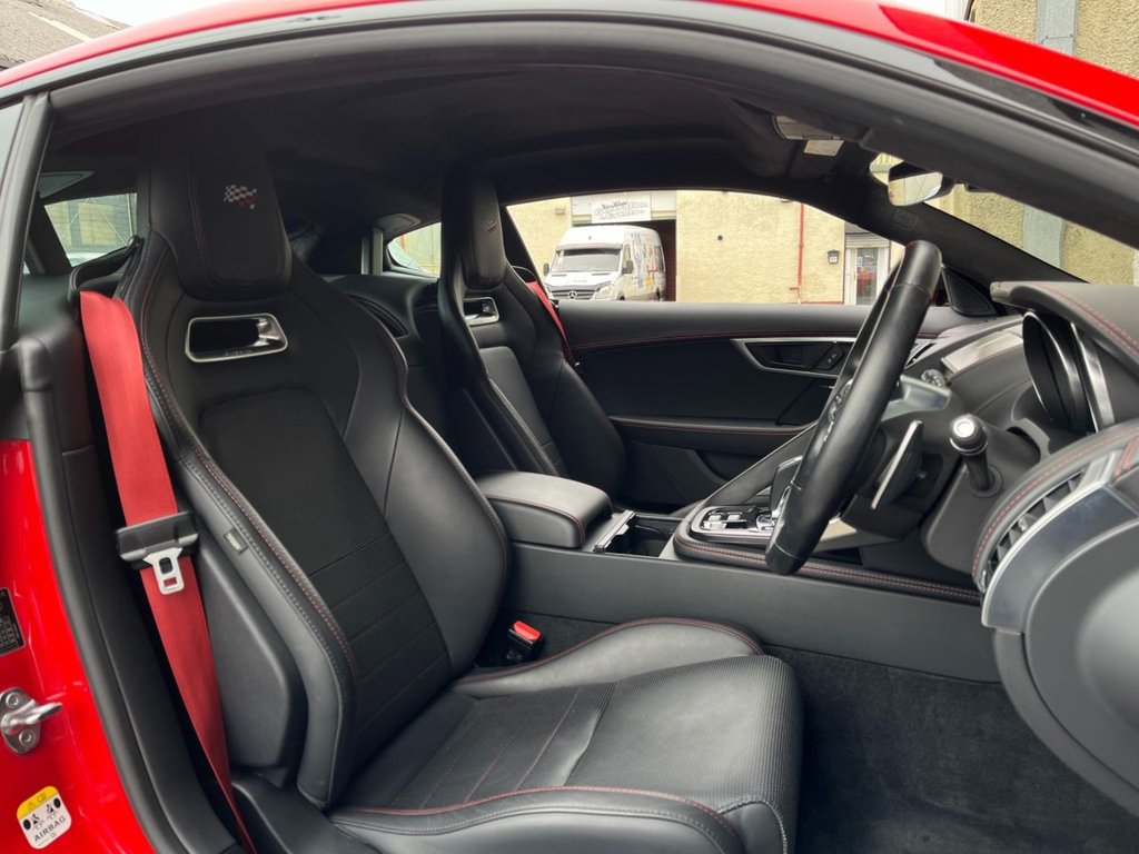 USED 2019 69 JAGUAR F-TYPE 3.0 V6 CHEQUERED FLAG 2d 375 BHP AWD 