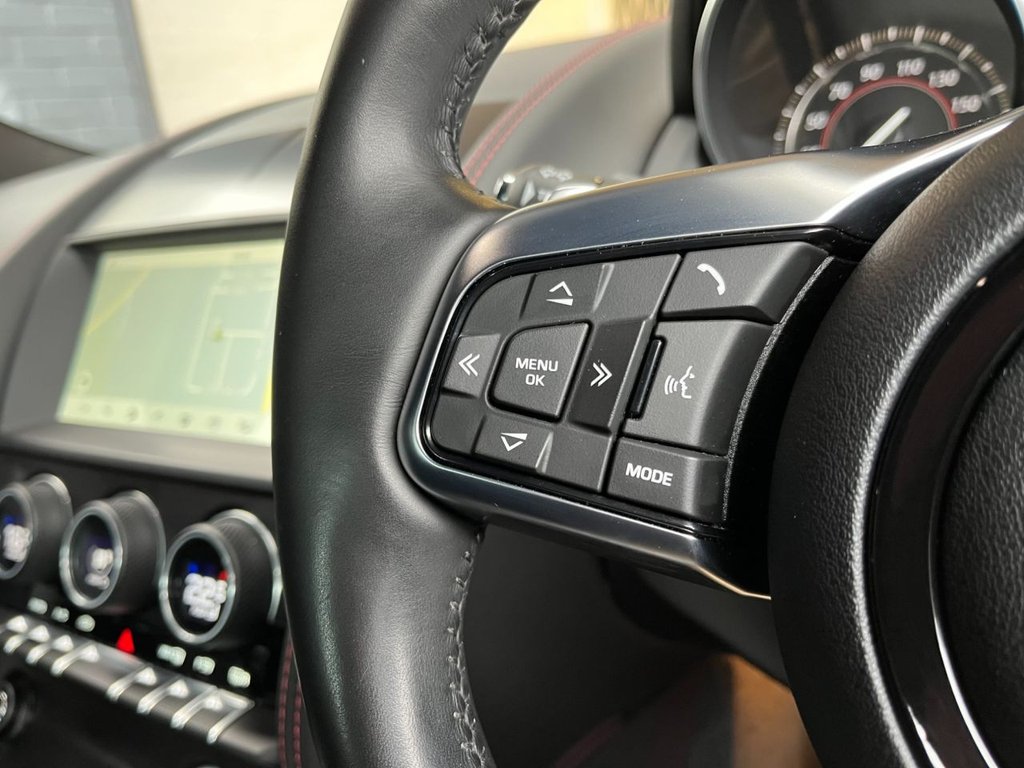 USED 2019 69 JAGUAR F-TYPE 3.0 V6 CHEQUERED FLAG 2d 375 BHP AWD 