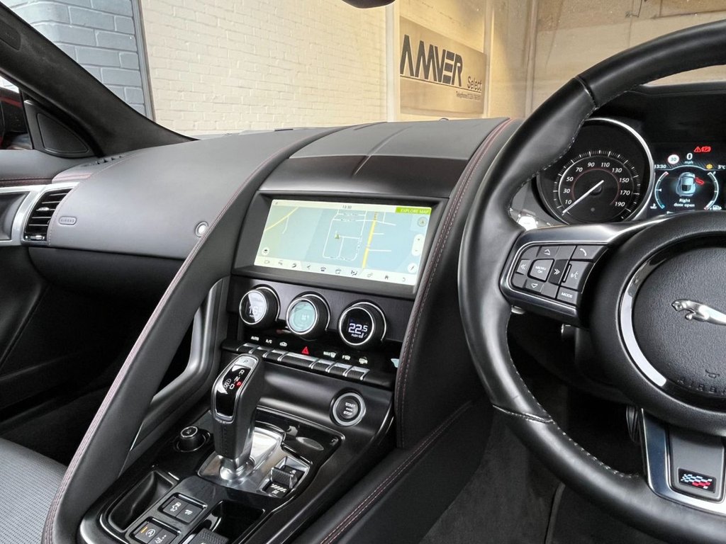 USED 2019 69 JAGUAR F-TYPE 3.0 V6 CHEQUERED FLAG 2d 375 BHP AWD 