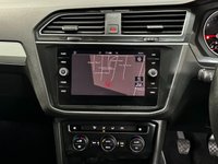 USED 2018 68 VOLKSWAGEN TIGUAN 2.0 SE NAVIGATION TDI 5d 148 BHP 