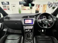USED 2018 18 VOLKSWAGEN TIGUAN 2.0 R-LINE TDI BMT 4MOTION DSG 5d 188 BHP 
