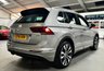 USED 2018 18 VOLKSWAGEN TIGUAN 2.0 R-LINE TDI BMT 4MOTION DSG 5d 188 BHP 