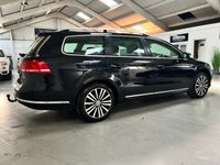 USED 2013 13 VOLKSWAGEN PASSAT 2.0 HIGHLINE TDI BLUEMOTION TECHNOLOGY DSG 5d 139 BHP BLUETOOTH+ FRONT+REAR SENSORS