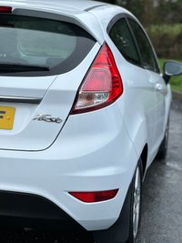 USED 2013 63 FORD FIESTA 1.2 ZETEC 3d 81 BHP 