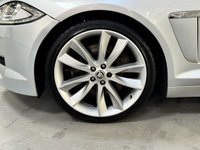 USED 2013 63 JAGUAR XF 3.0 D V6 S PORTFOLIO 4d 275 BHP 