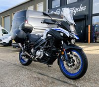 USED 2019 19 SUZUKI V-STROM 650 XT - BUY ONLINE 24 HRS A DAY - FINANCE AVAILABLE - ALL TYPES OF CREDIT ACCEPTED FULL LUGGAGE & BLACK WIDDOW EXHAUST