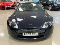 USED 2009 09 ASTON MARTIN VANTAGE 4.7 V8 ROADSTER 2d 420 BHP AMAZING DEALER HISTORY - BLUE & BEIGE CONTRAST INTERIOR!
