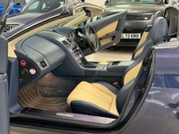 USED 2009 09 ASTON MARTIN VANTAGE 4.7 V8 ROADSTER 2d 420 BHP AMAZING DEALER HISTORY - BLUE & BEIGE CONTRAST INTERIOR!