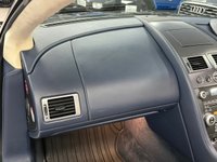 USED 2009 09 ASTON MARTIN VANTAGE 4.7 V8 ROADSTER 2d 420 BHP AMAZING DEALER HISTORY - BLUE & BEIGE CONTRAST INTERIOR!