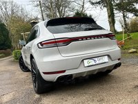 USED 2019 S PORSCHE MACAN 2.0L PDK 5d 242 BHP 