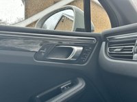 USED 2019 S PORSCHE MACAN 2.0L PDK 5d 242 BHP 