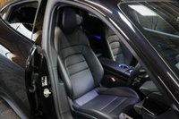 USED 2023 23 PORSCHE TAYCAN 4S (93KWH) 4d 563 BHP HUGE SPEC, VAT QUALIFYING CAR, TRIPLE BLACK WITH PAN ROOF, CAN BE PURCHASED WITH OR WITHOUT VAT