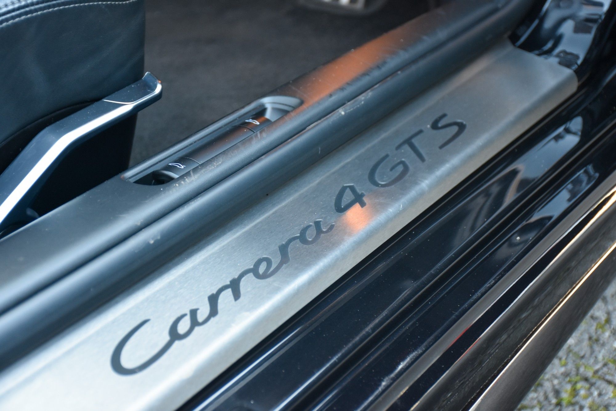 USED 2012 62 PORSCHE 911 3.8 CARRERA 4 GTS PDK 2d 408 BHP 