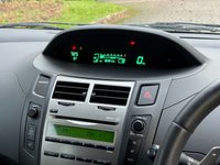 USED 2009 59 TOYOTA YARIS 1.3 TR VVT-I MM 5d 99 BHP 
