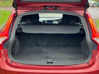 USED 2012 62 VOLVO V60 2.0 D4 SE 5d 161 BHP 