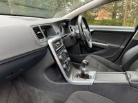 USED 2012 62 VOLVO V60 2.0 D4 SE 5d 161 BHP 