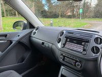 USED 2012 12 VOLKSWAGEN TIGUAN 2.0 SE TDI BLUEMOTION TECHNOLOGY 4MOTION 5d 138 BHP 