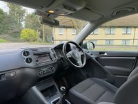 USED 2012 12 VOLKSWAGEN TIGUAN 2.0 SE TDI BLUEMOTION TECHNOLOGY 4MOTION 5d 138 BHP 