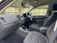 USED 2012 12 VOLKSWAGEN TIGUAN 2.0 SE TDI BLUEMOTION TECHNOLOGY 4MOTION 5d 138 BHP 