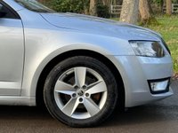 USED 2013 63 SKODA OCTAVIA 1.6 SE TDI CR DSG 5d 104 BHP 