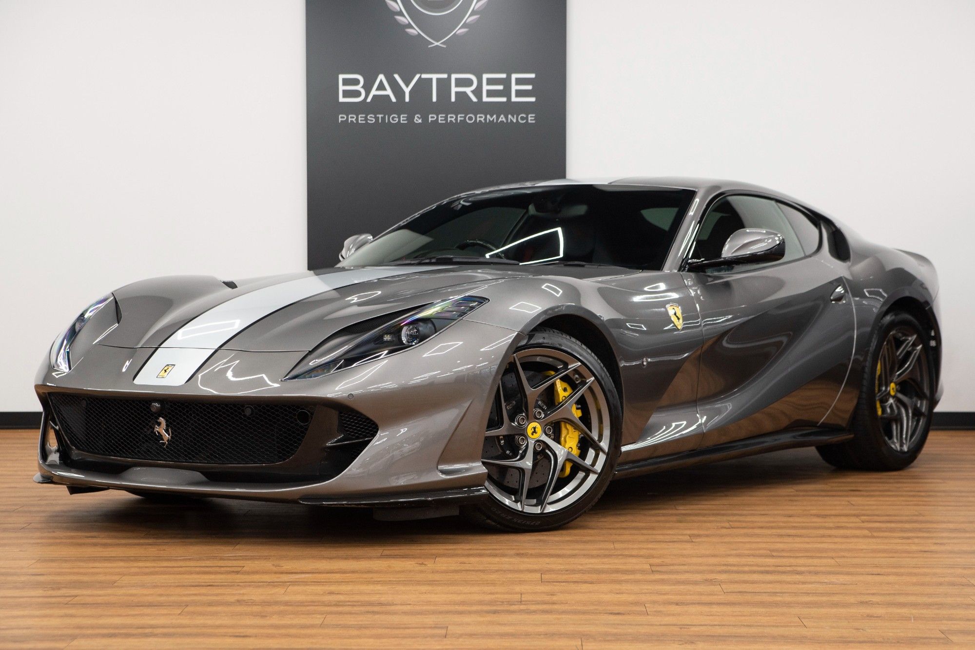 USED 2018 67 FERRARI 812 SUPERFAST 6.5 BCE 