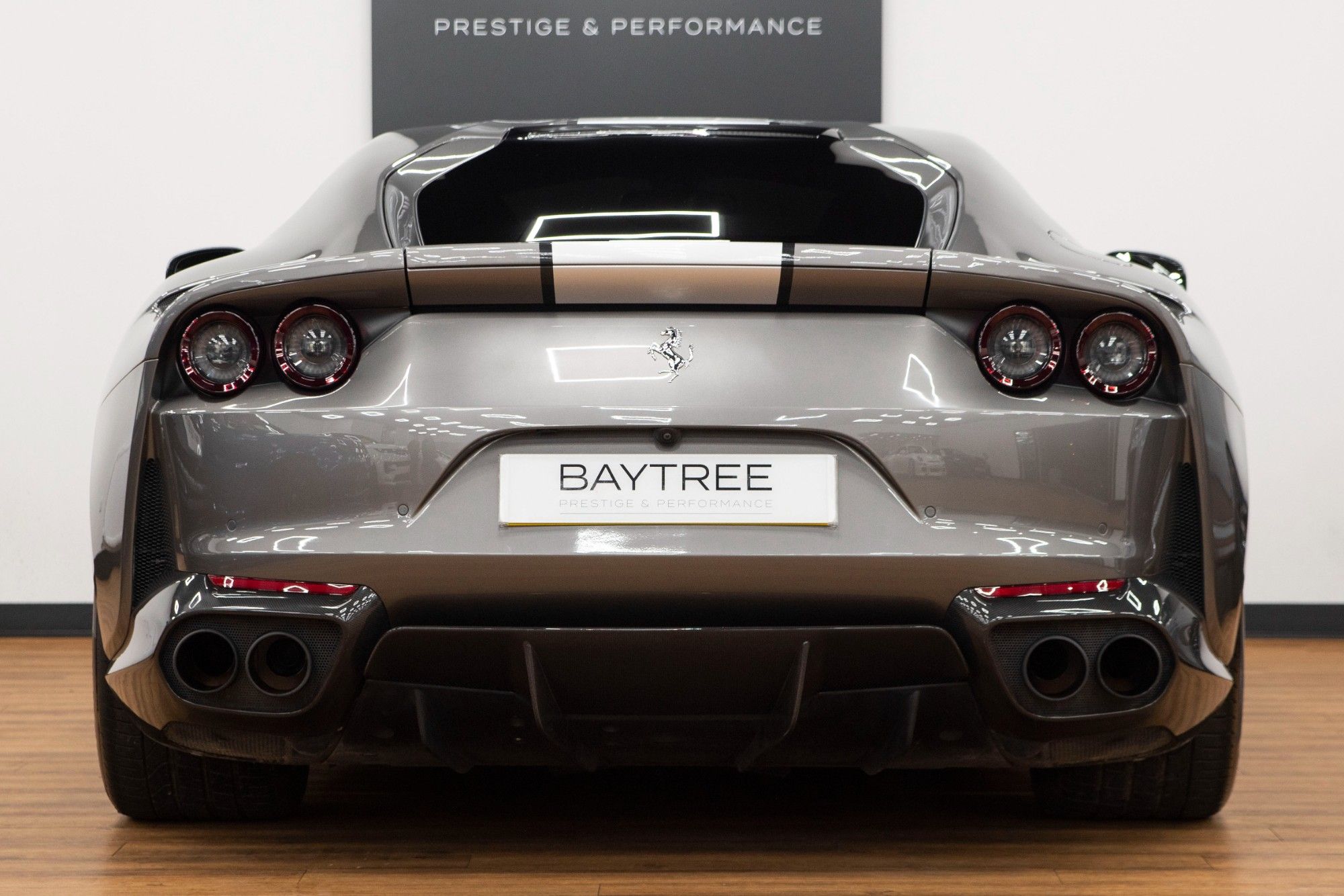 USED 2018 67 FERRARI 812 SUPERFAST 6.5 BCE 
