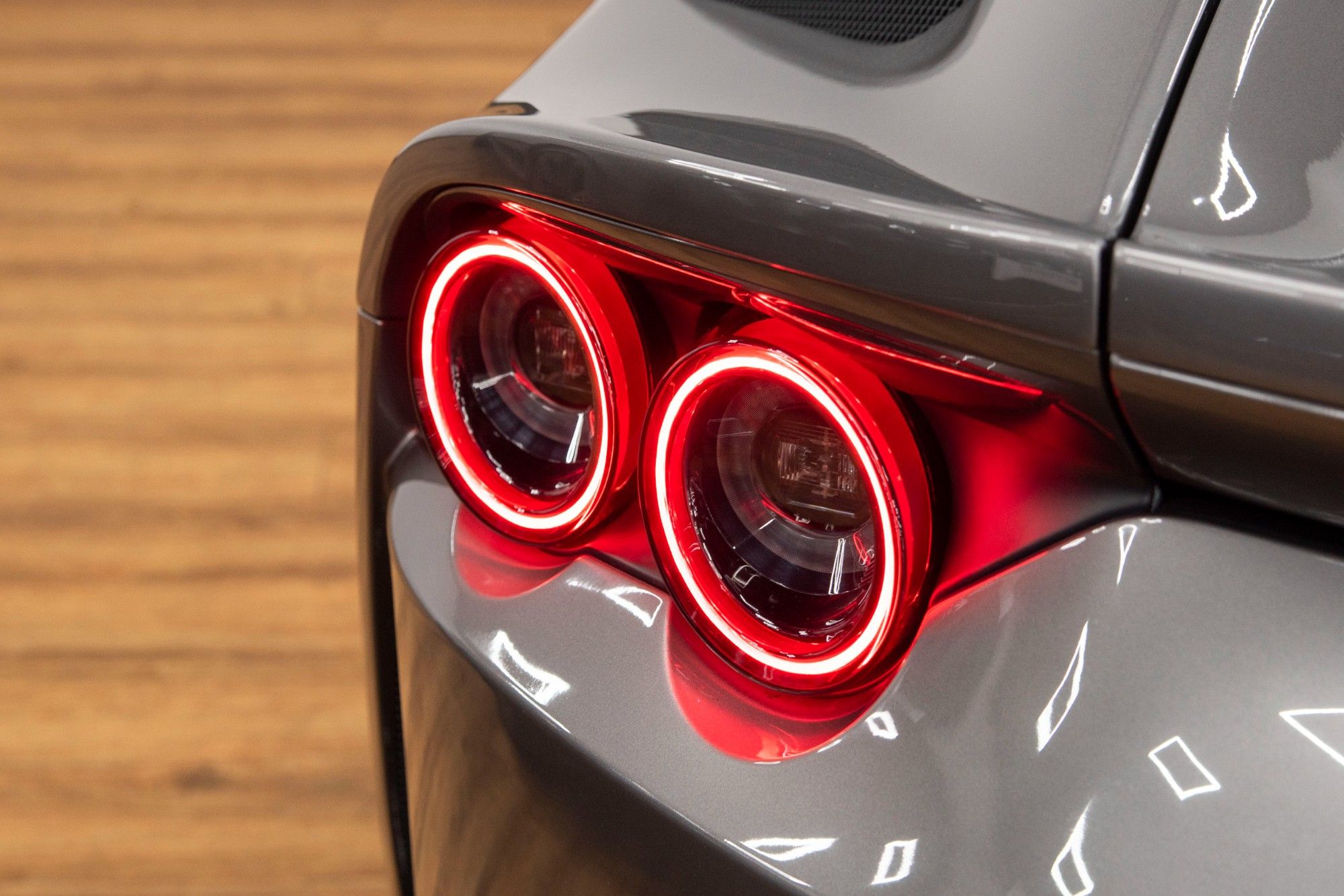 USED 2018 67 FERRARI 812 SUPERFAST 6.5 BCE 