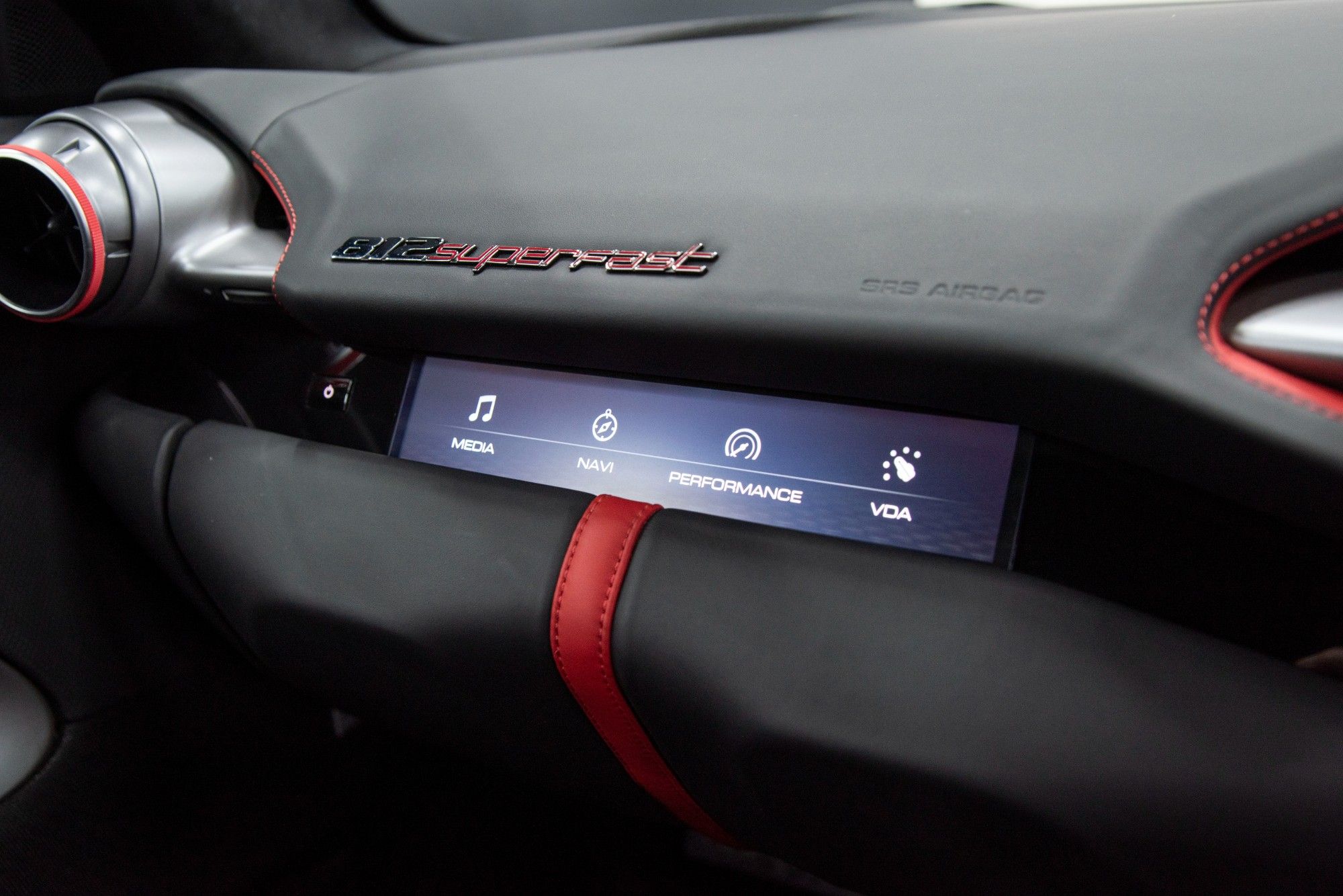 USED 2018 67 FERRARI 812 SUPERFAST 6.5 BCE 