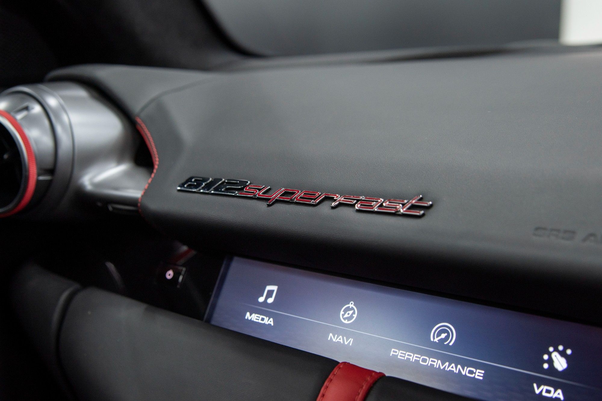 USED 2018 67 FERRARI 812 SUPERFAST 6.5 BCE 