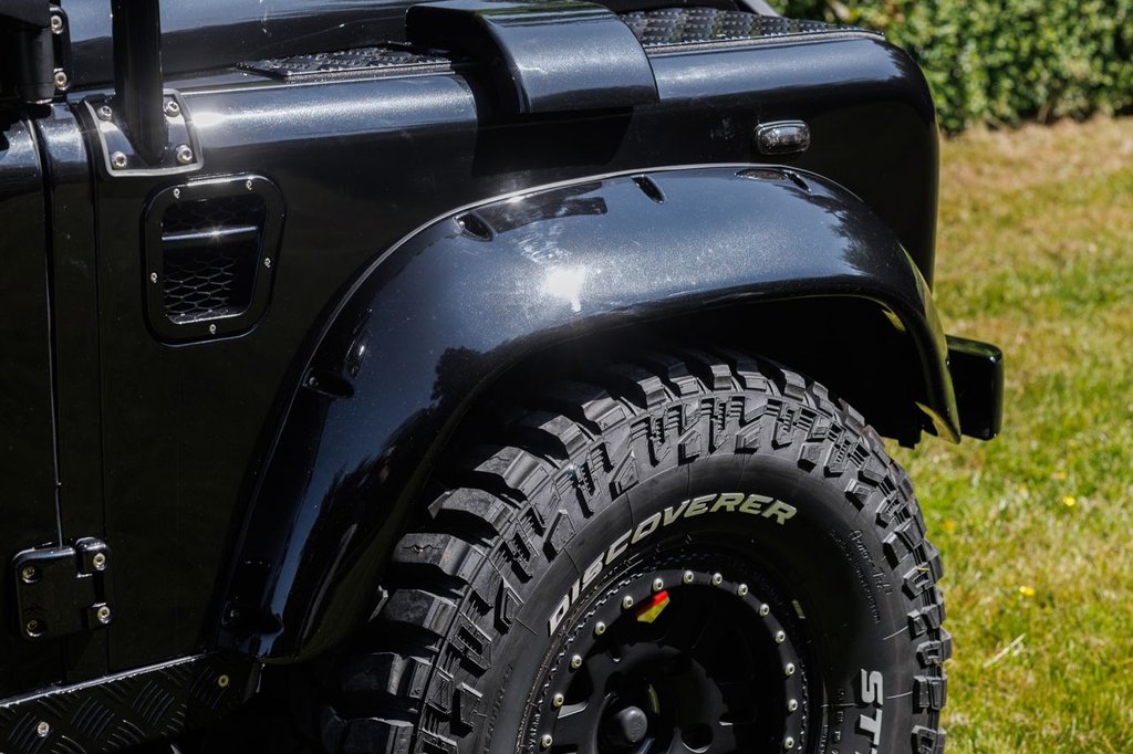 USED 2012 LAND ROVER DEFENDER 90 2.2 TD XS STATION WAGON 3d 122 BHP ONE OF A KIND DEFENDER!!!