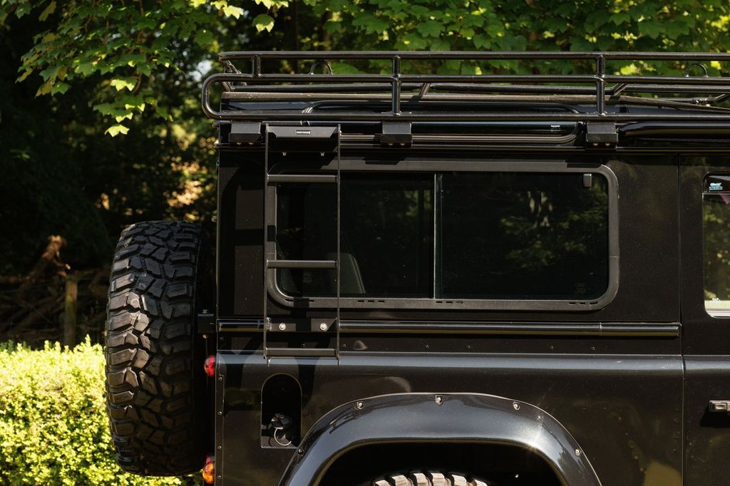 USED 2012 LAND ROVER DEFENDER 90 2.2 TD XS STATION WAGON 3d 122 BHP ONE OF A KIND DEFENDER!!!