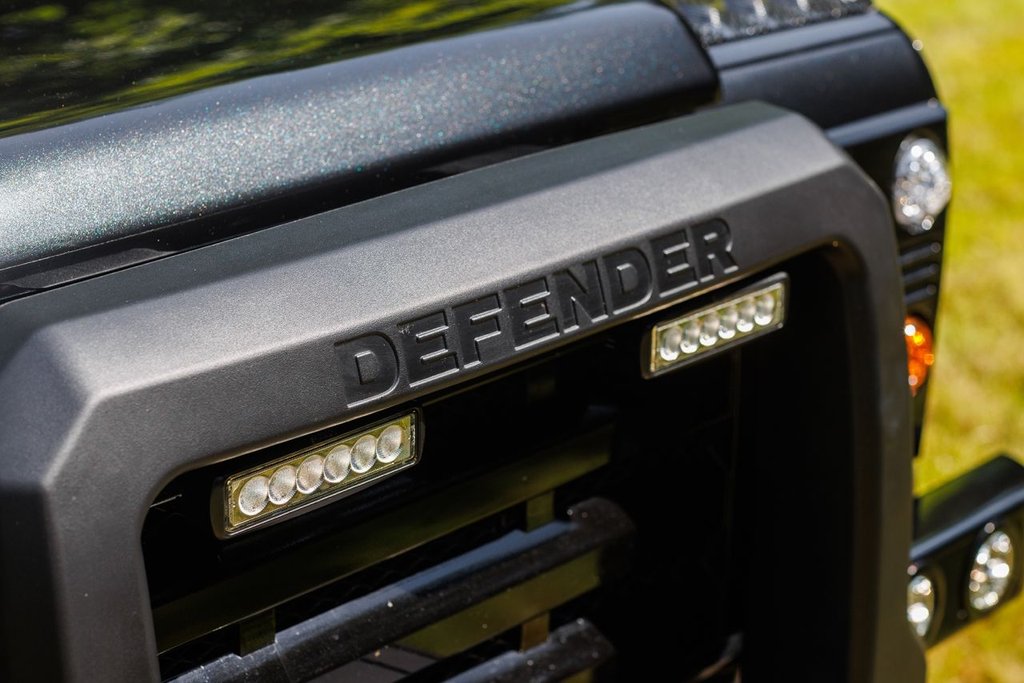 USED 2012 LAND ROVER DEFENDER 90 2.2 TD XS STATION WAGON 3d 122 BHP ONE OF A KIND DEFENDER!!!