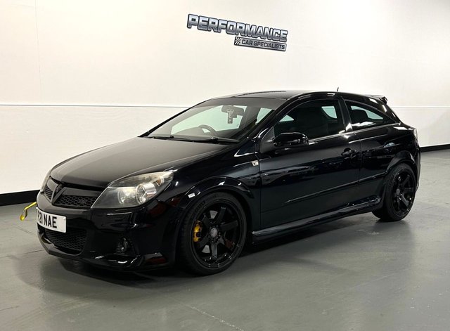2007 P Vauxhall Astra 2.0 VXR 3d 240 BHP