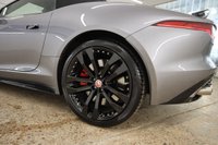 USED 2022 72 JAGUAR F-TYPE 5.0 R-DYNAMIC BLACK 2d 444 BHP ABSOLUTELY BEAUTIFUL CAR WITH GREAT FEATURES.